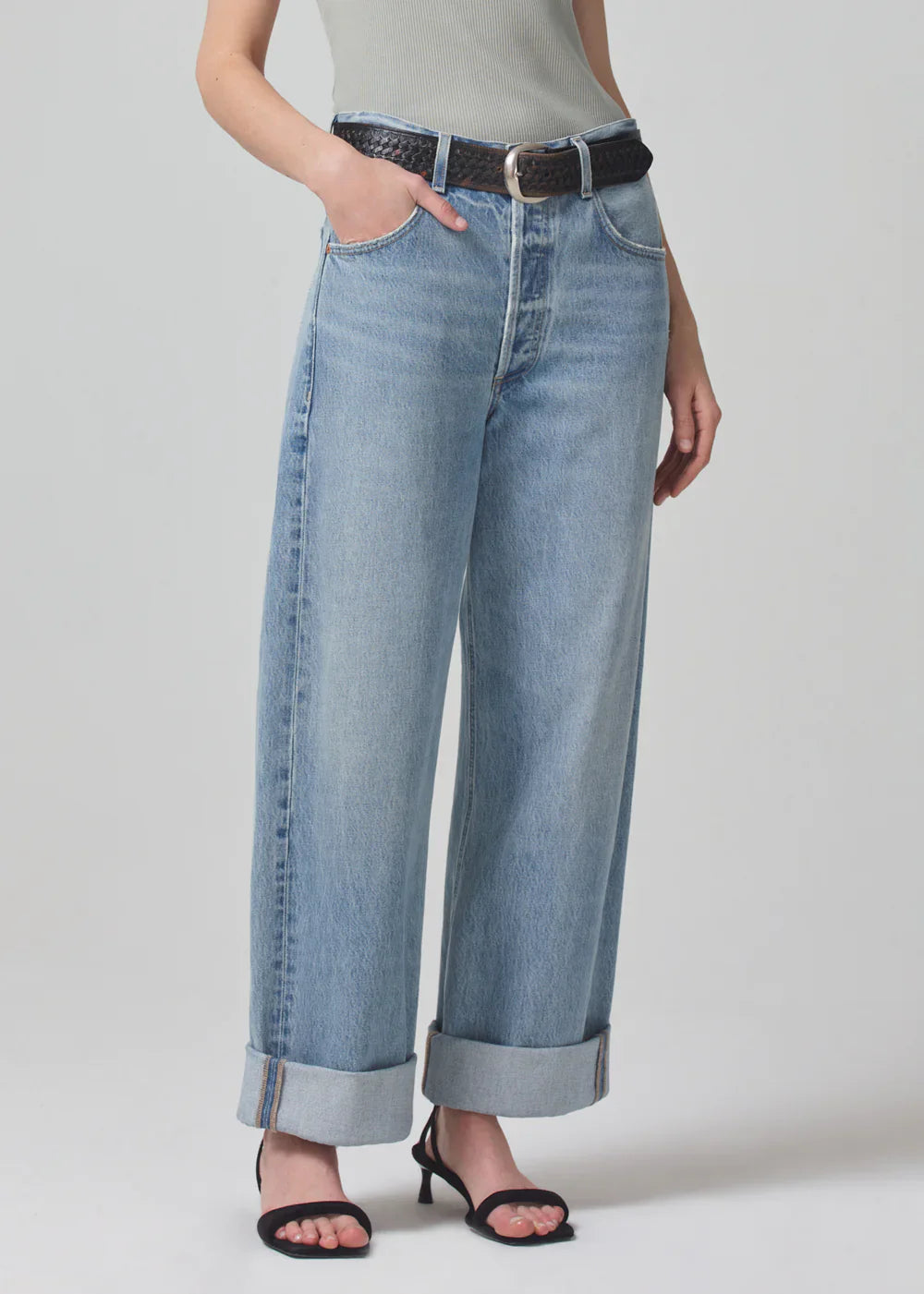 Citizens of Humanity Ayla Baggy Cuffed Crop in Skylights