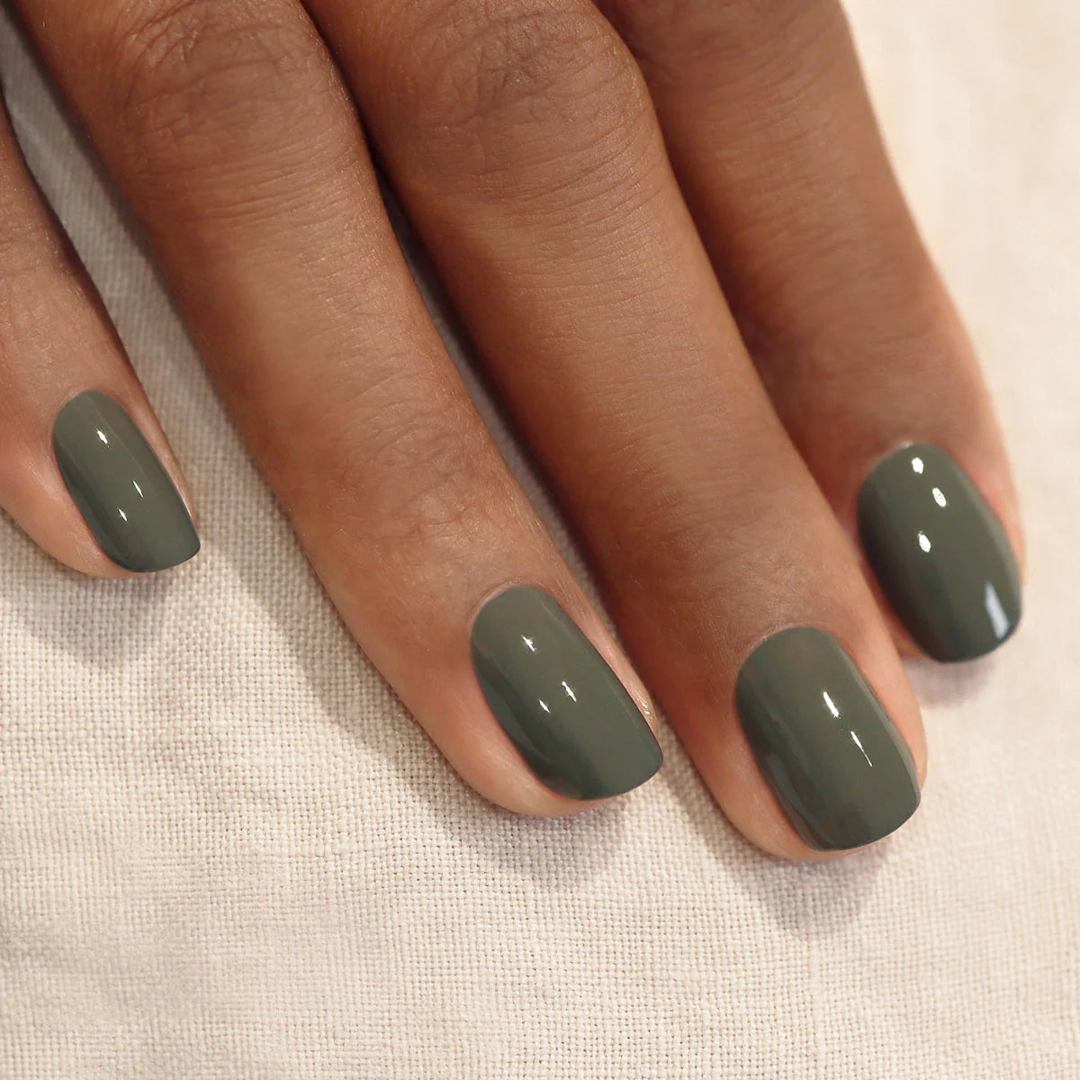Manucurist Green Natural Nail Polish-Khaki