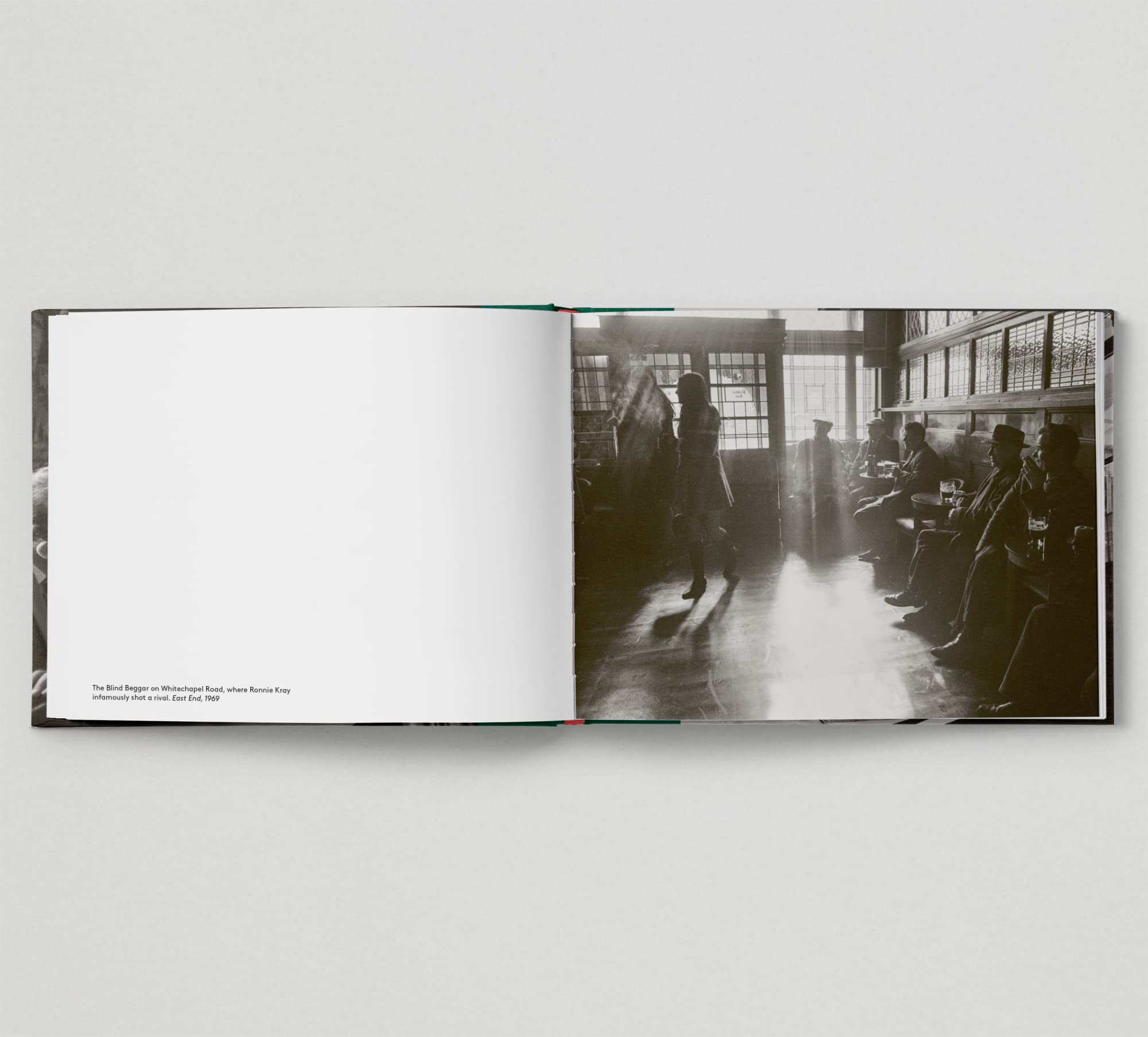 Book- The London Pub 1900-1960 by Hoxton Mini Press (Author)