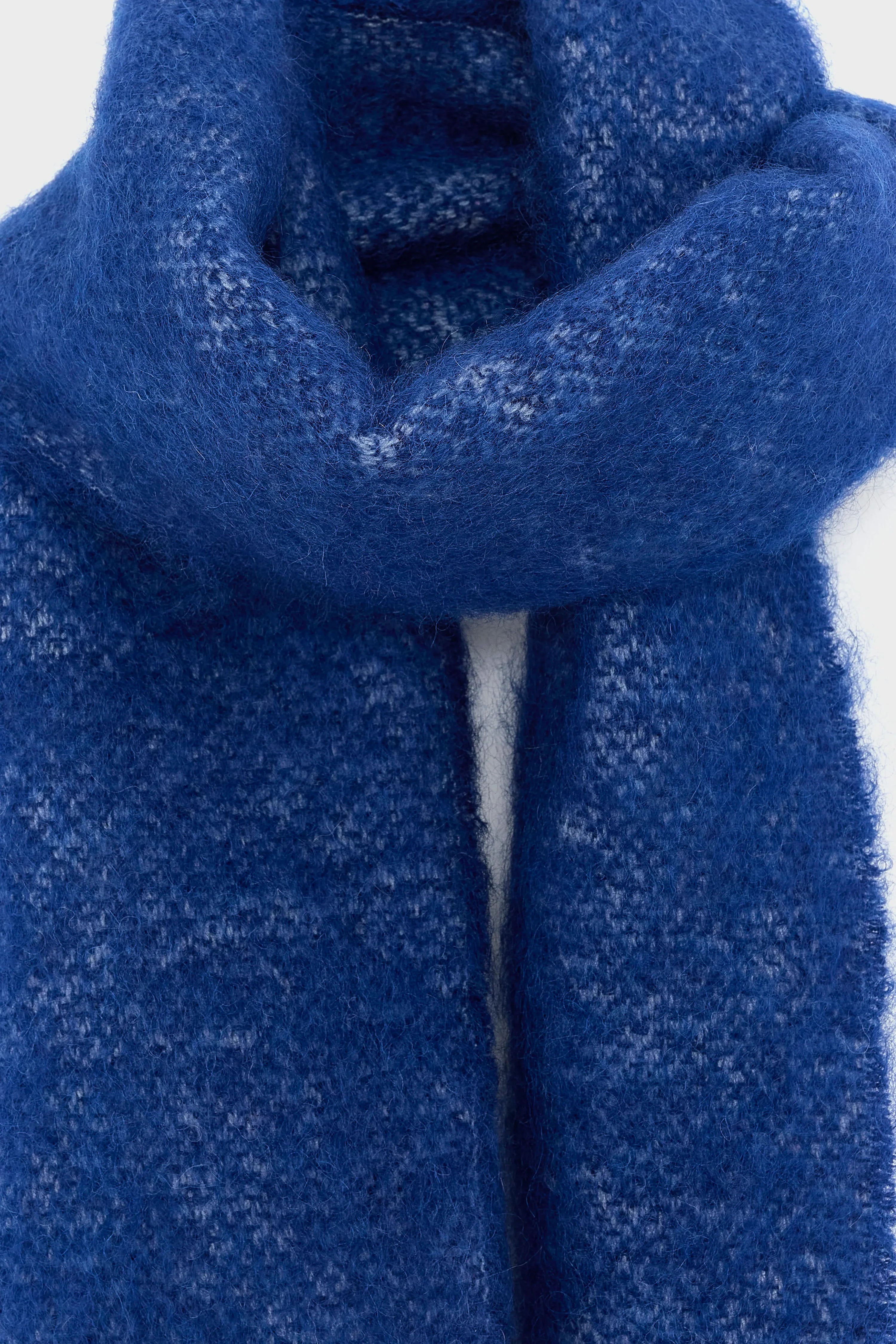Bellerose Myllem Scarf Worker