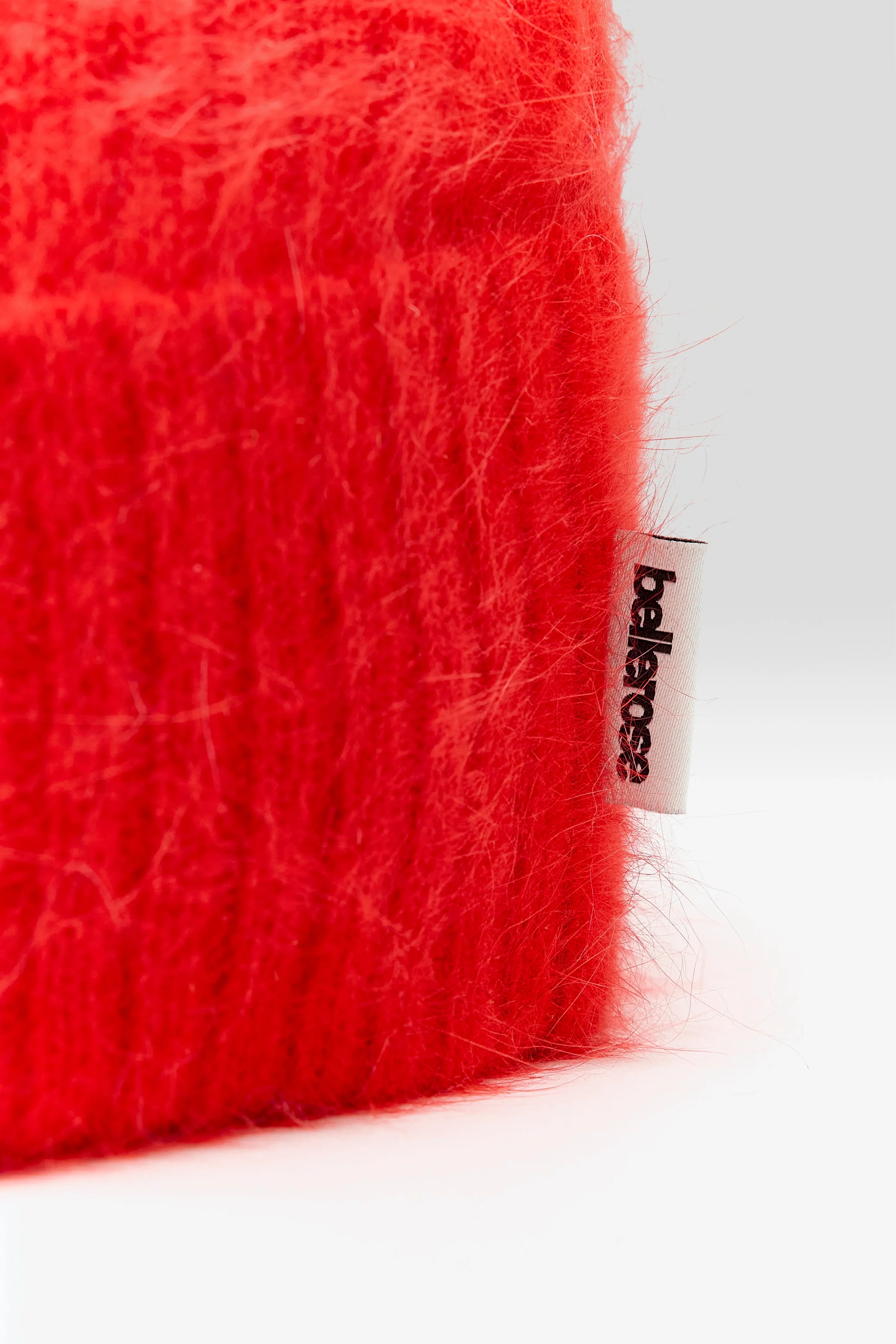 Bellerose Datiz Hat Sanguine