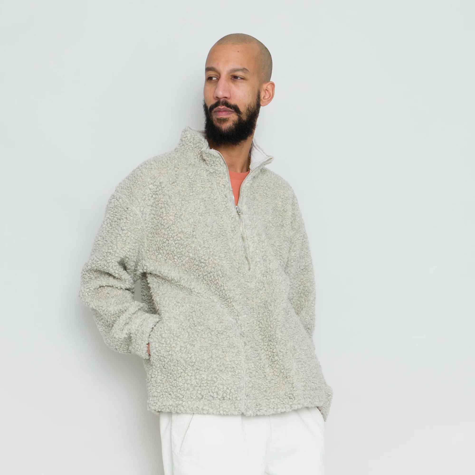 Folk Fleece Overhead Griege Curly Wool
