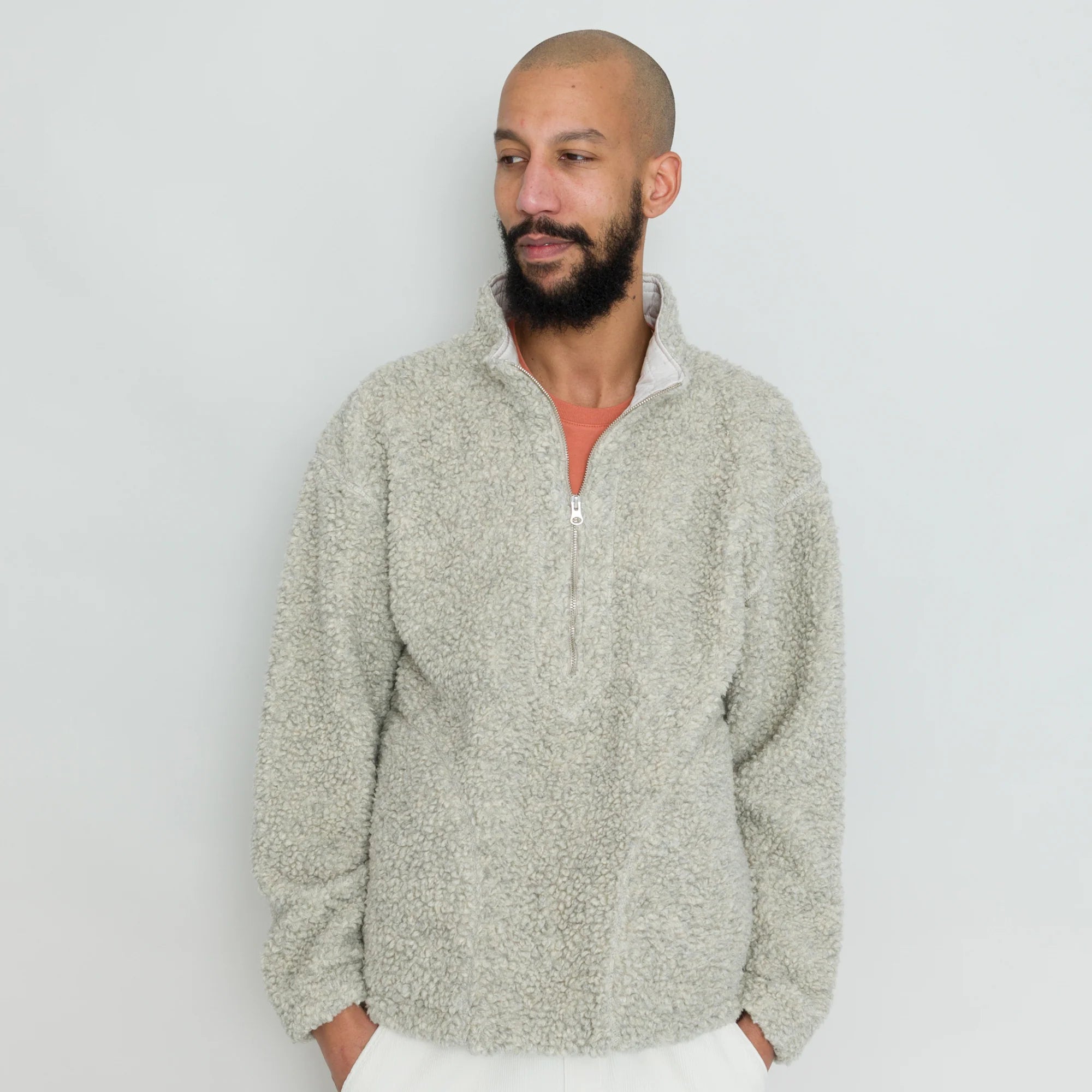 Folk Fleece Overhead Griege Curly Wool