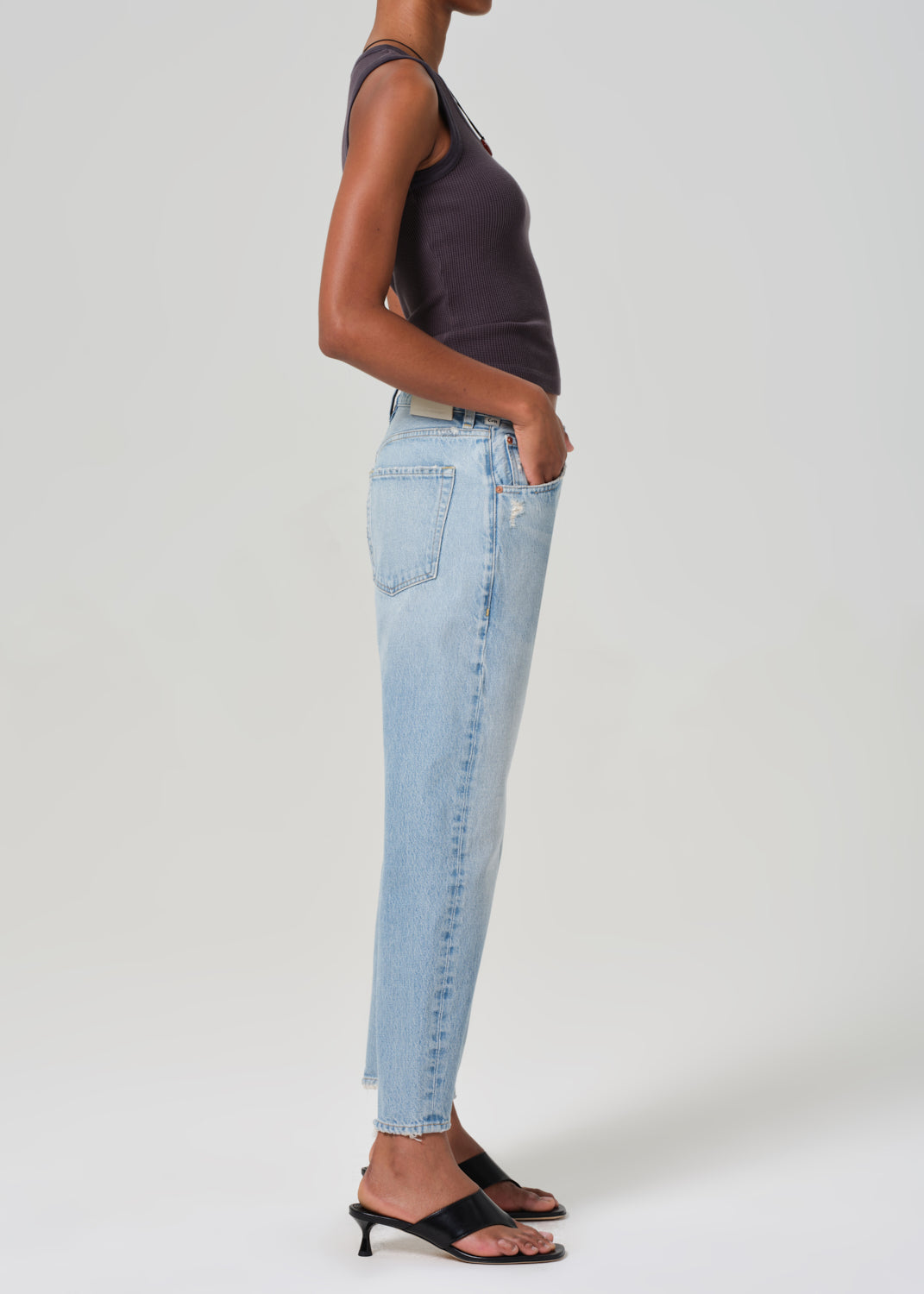 Citizens Of Humanity Winslow Cropped Boyfriend Jeans Blare