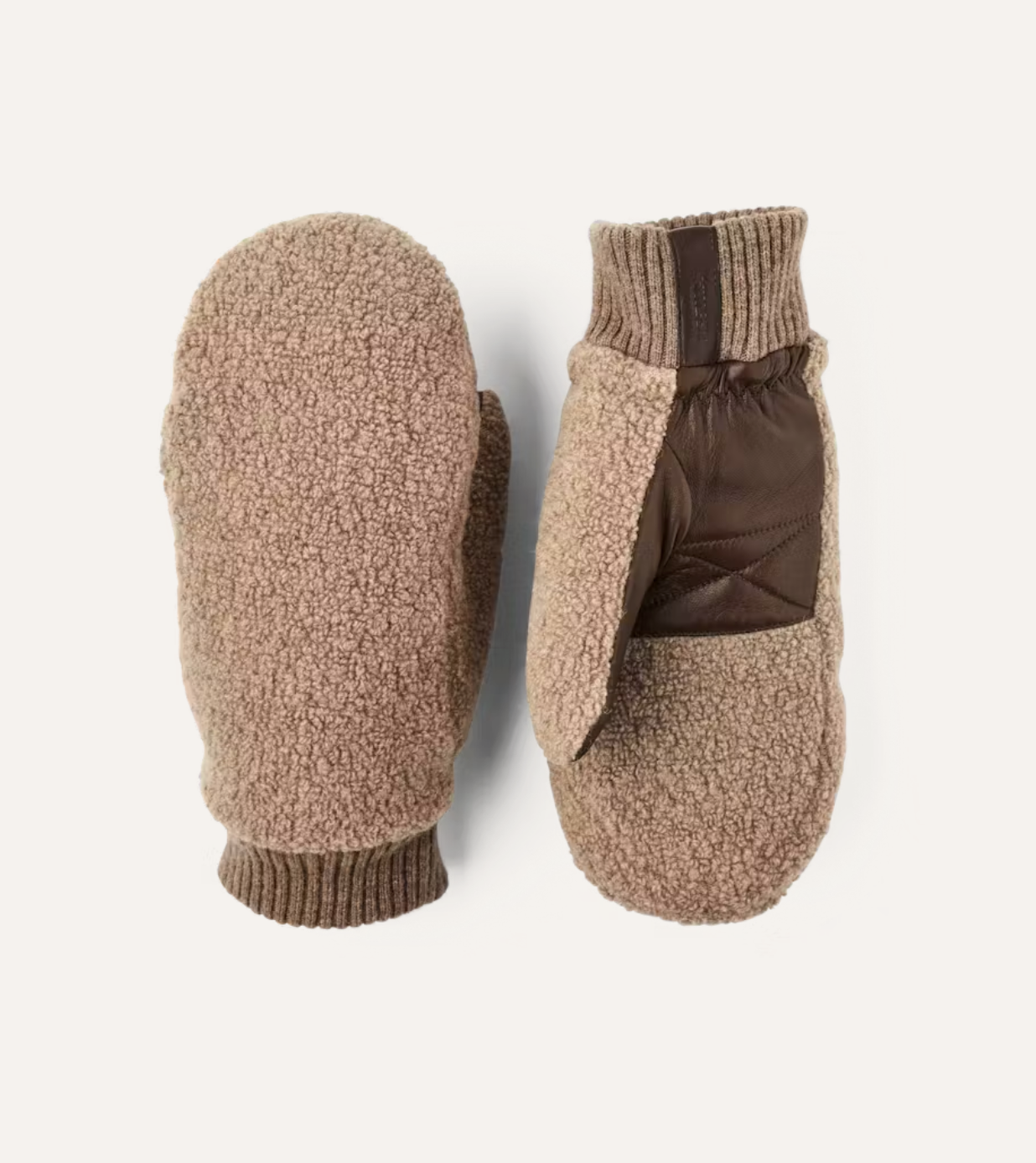 Hestra Emilia Camel
