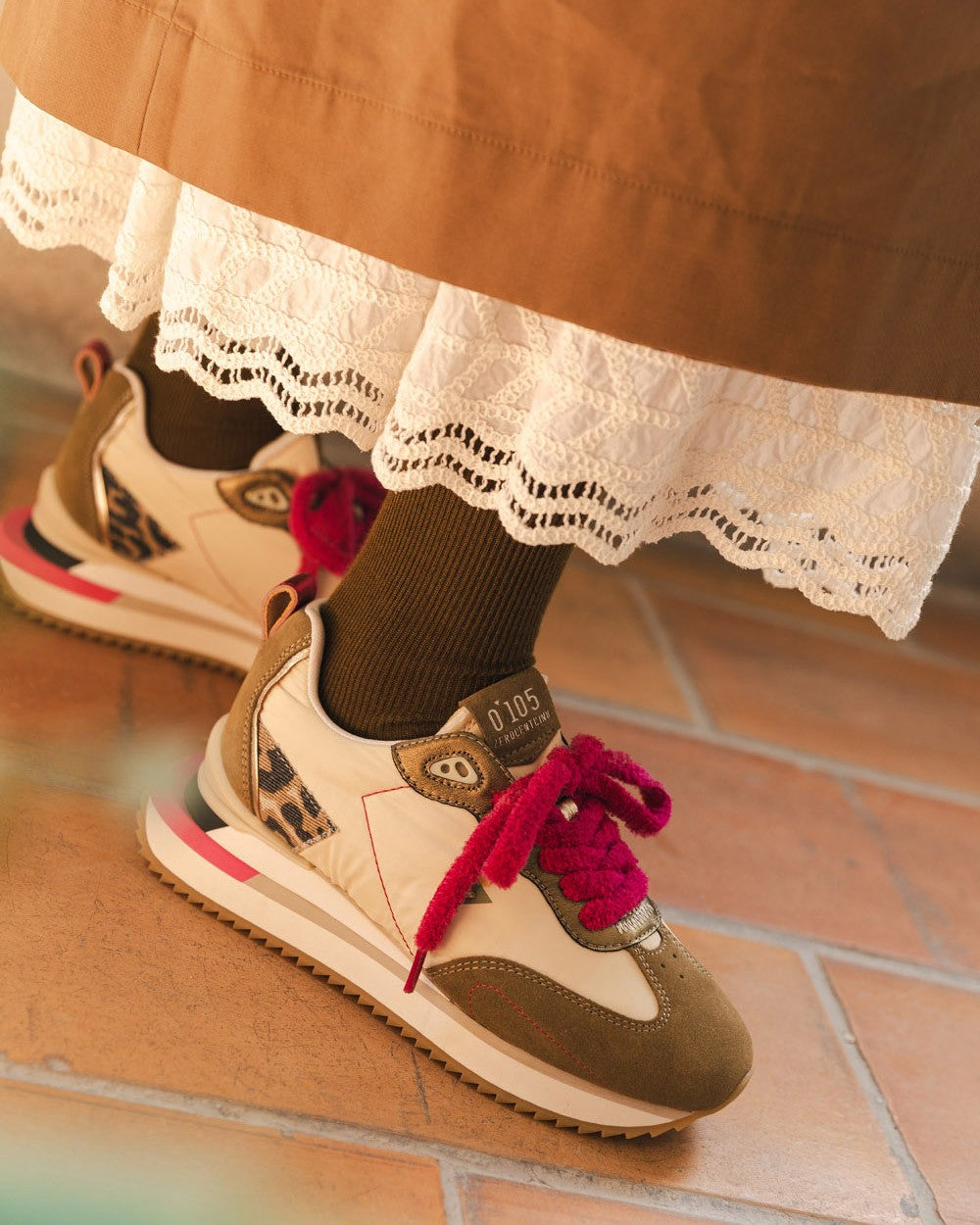 0-105 Lenox Trainers Iris