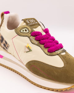 0-105 Lenox Trainers Iris