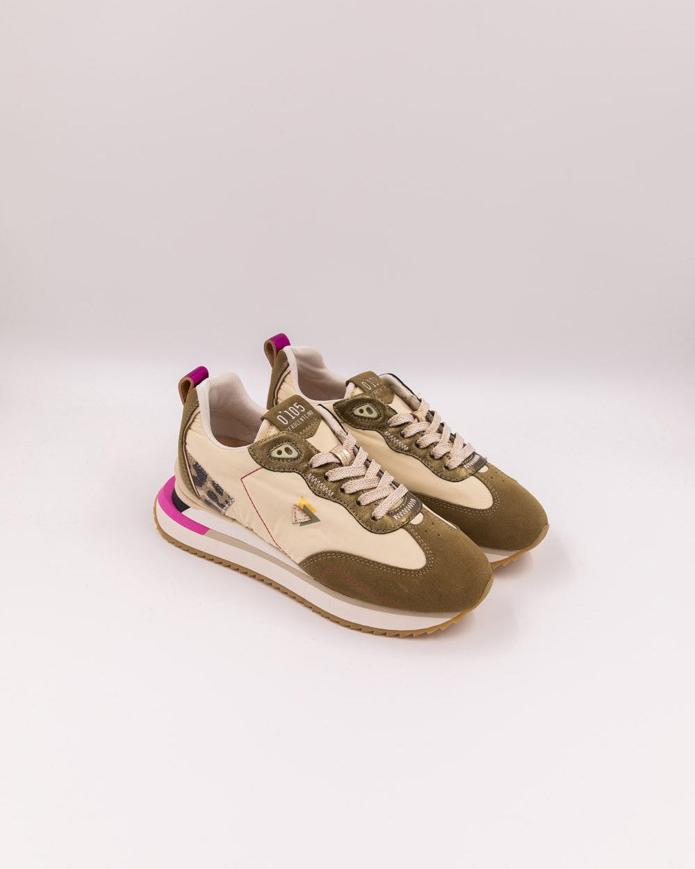 0-105 Lenox Trainers Iris