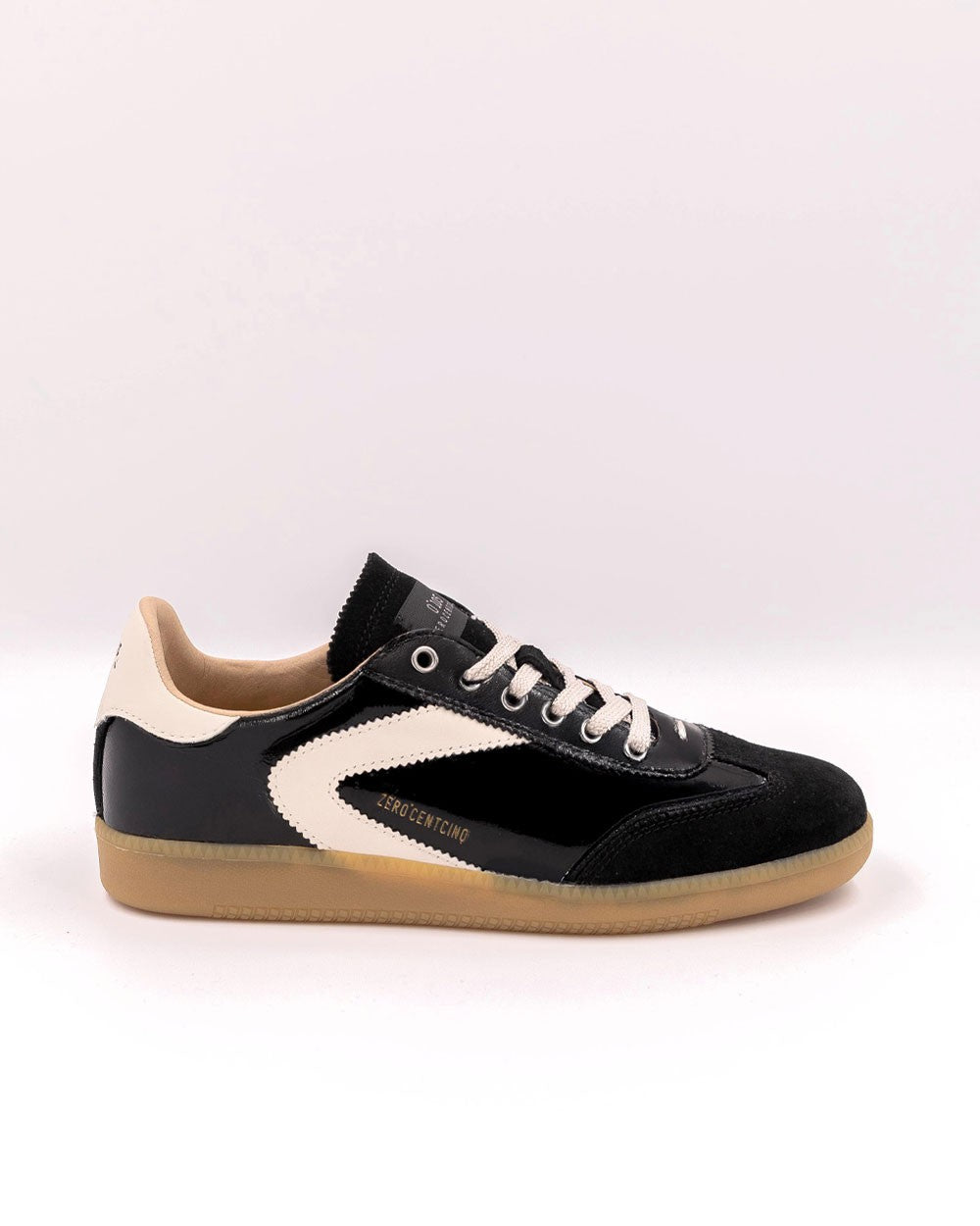 0-105 Nova Black Wrinkle Low Top Black Patent