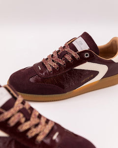 0-105 Nova Royale Polish Low Top Burgundy