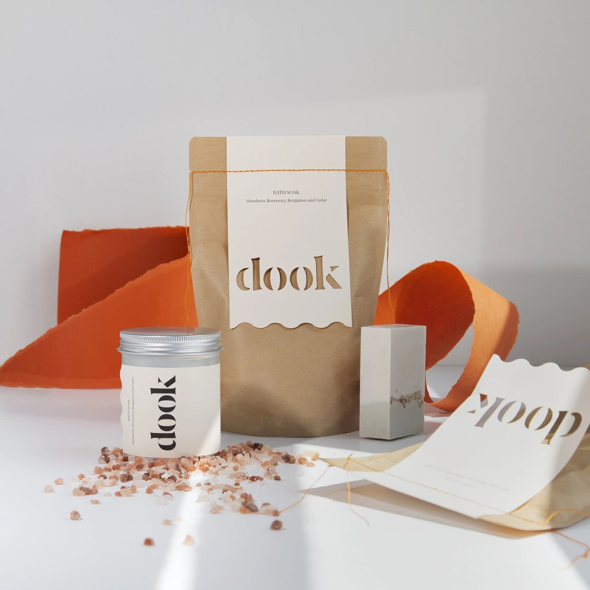 Dook Bath Soak - Mandarin, Bergamot, Rosemary and Cedar Tin